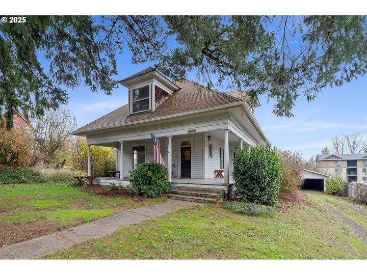 Property Photo: 42280 NW Banks Rd OR 97106