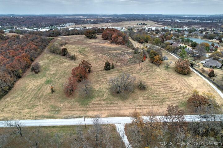 Property Photo:  00 W 126th Street S  OK 74033 