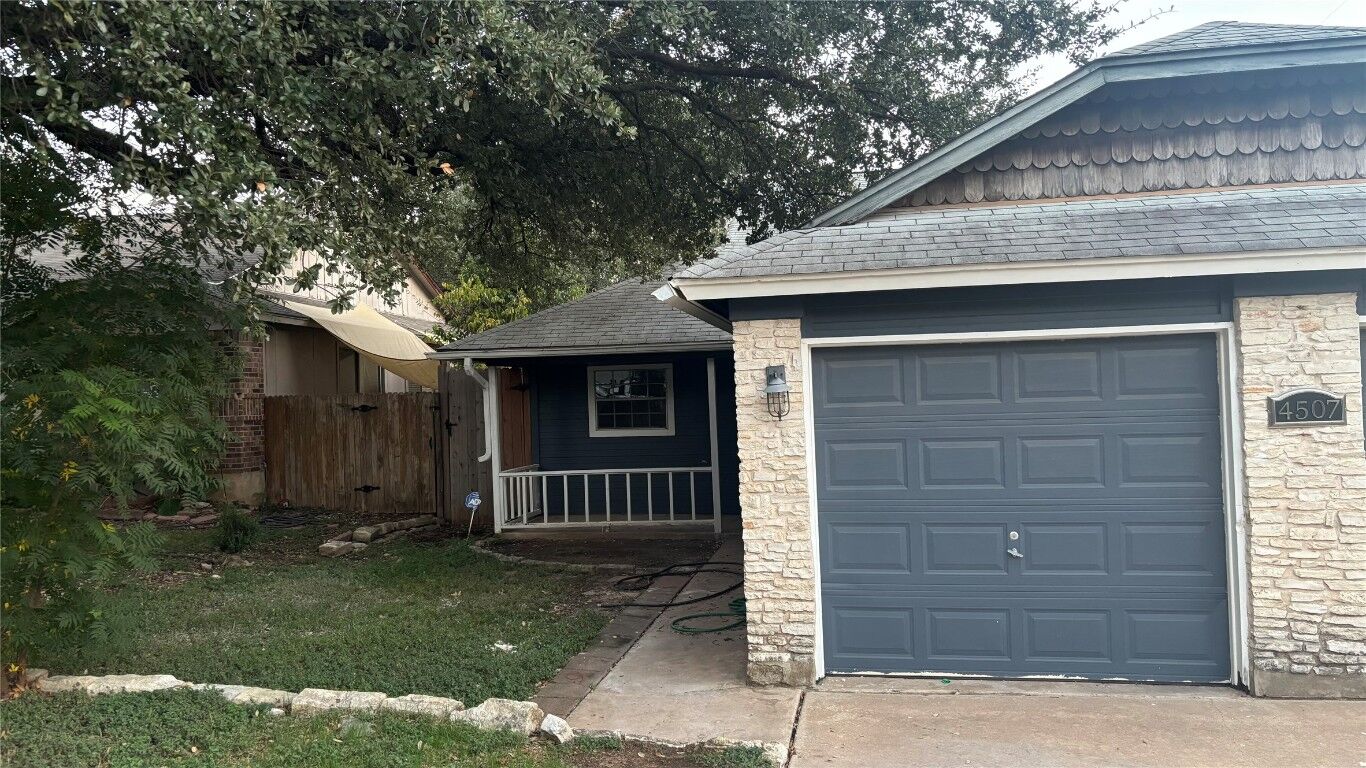 Property Photo:  4507 Dorsett Oaks Circle A  TX 78727 
