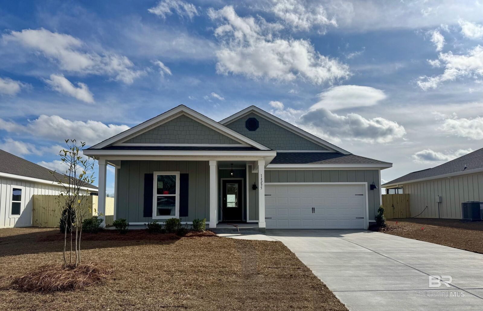 Property Photo: 14295 Versailles Circle AL 36576