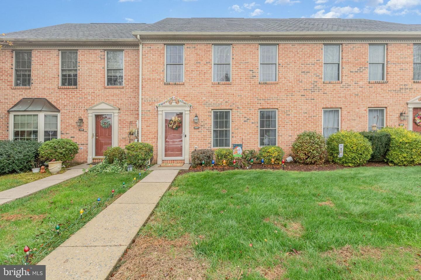 Property Photo: 347 Stonehedge Lane PA 17055