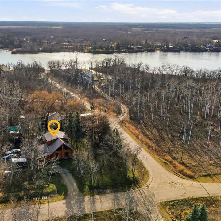 Property Photo:  24 Lakeshore Drive  MB R0A 1T0 