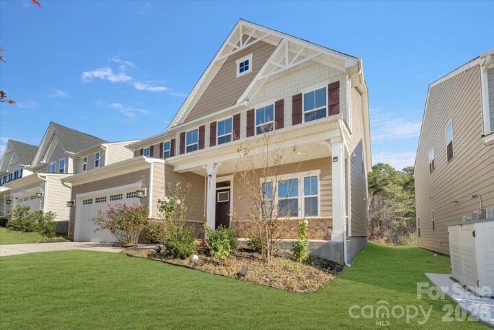 Property Photo:  202 Tetcott Street  NC 28115 