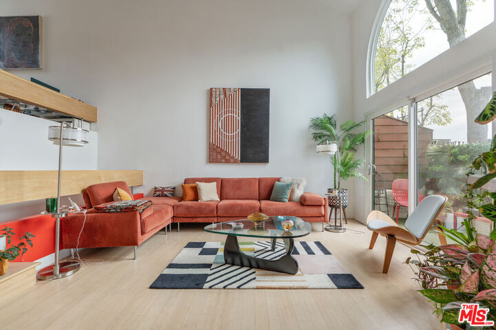 Property Photo:  1979 Grace Ave  CA 90068 