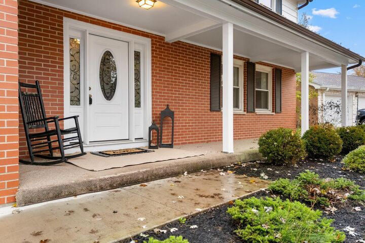 Property Photo:  1087 Warren Drive  OH 45177 