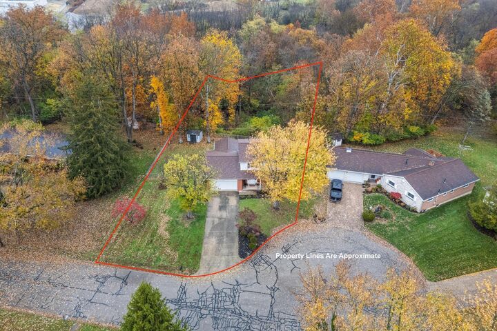 Property Photo: 1087 Warren Drive OH 45177