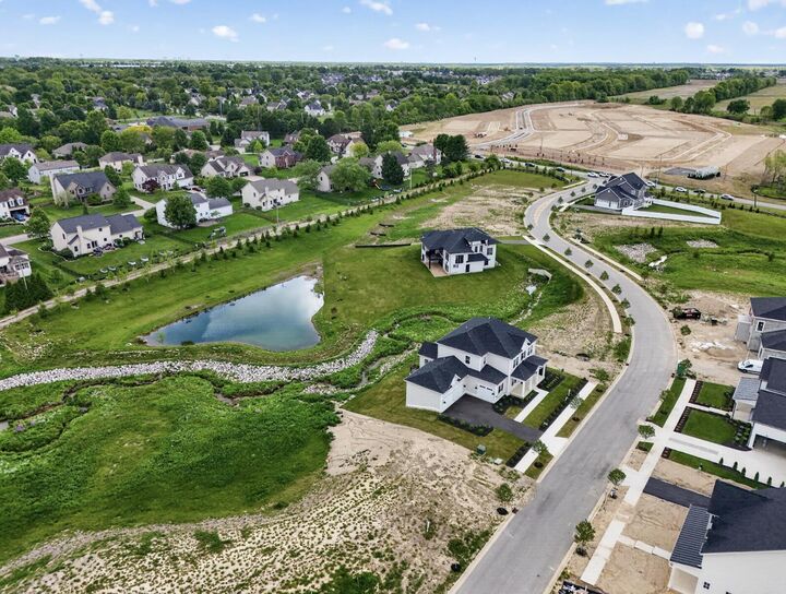 Property Photo:  3290 Briarwood Lane  OH 43035 