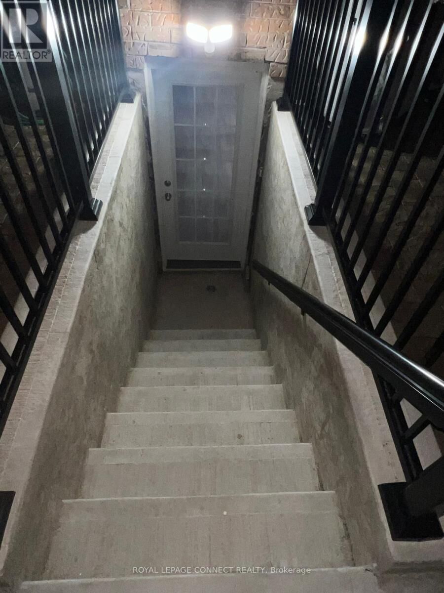 Property Photo:  8 Evanwood Crescent Bsmt  ON L6X 0P8 