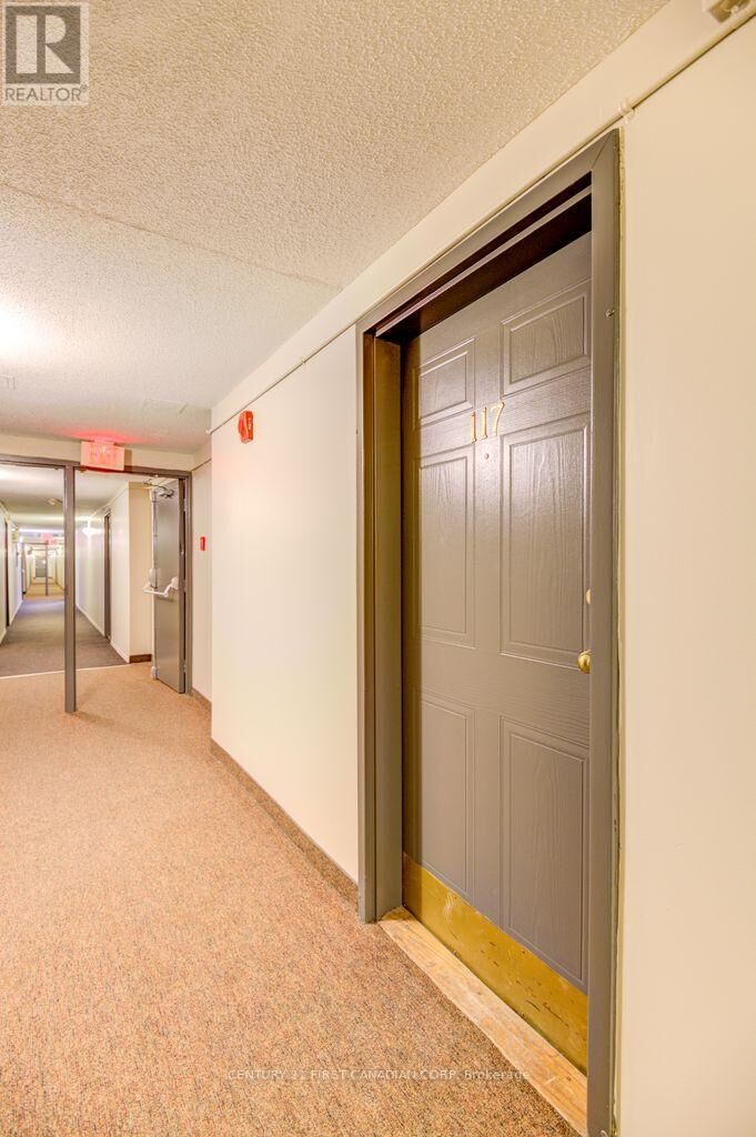 Property Photo:  148 Conway Drive 117  ON N6E 3N4 