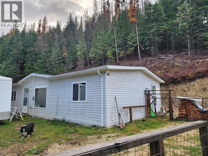 Property Photo: 1539 Mountain Ridge Road BC V1N 4S2