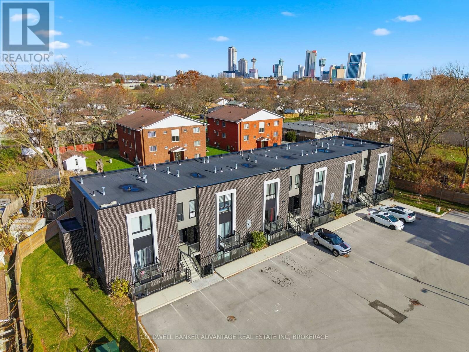 Photo de la propriété:  6065 McLeod Road 103  ON L2G 0Z7 