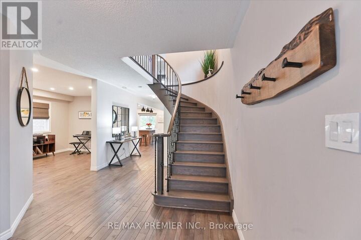 Property Photo:  78 Archbury Circle  ON L7E 2H8 