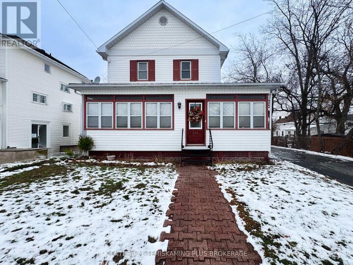 Property Photo:  371 Russell Street  ON P0J 1K0 