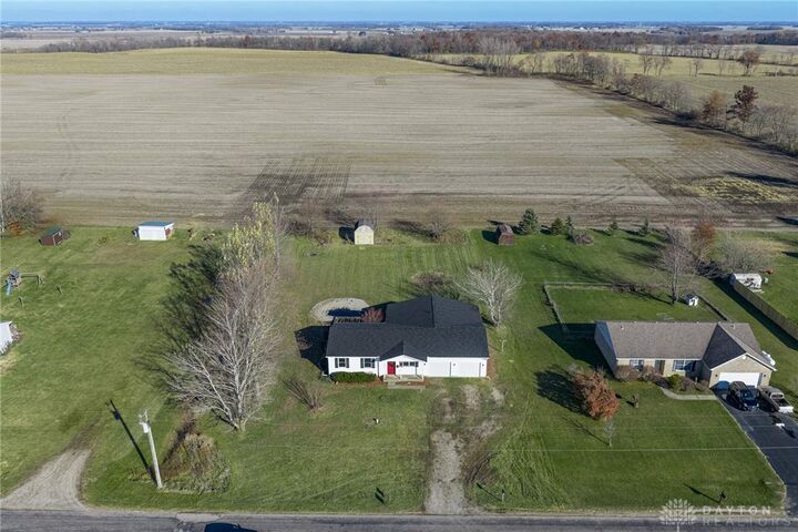 Property Photo: 8953 Davisson Road OH 43044