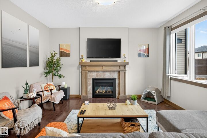 192 Henderson Link  Spruce Grove AB T7X 0C7 photo