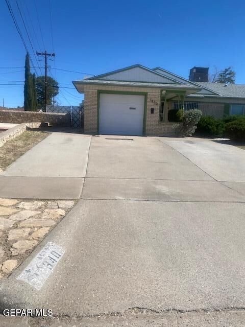 Property Photo:  3400 Dundee Street  TX 79925 