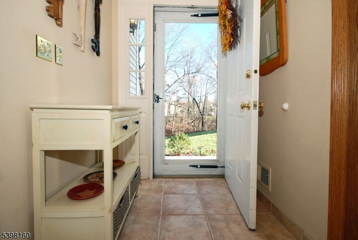 Property Photo:  34 Iroquois Trl  NJ 08876 