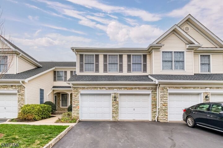 59 La Costa Dr  Clinton Twp. NJ 08801 photo