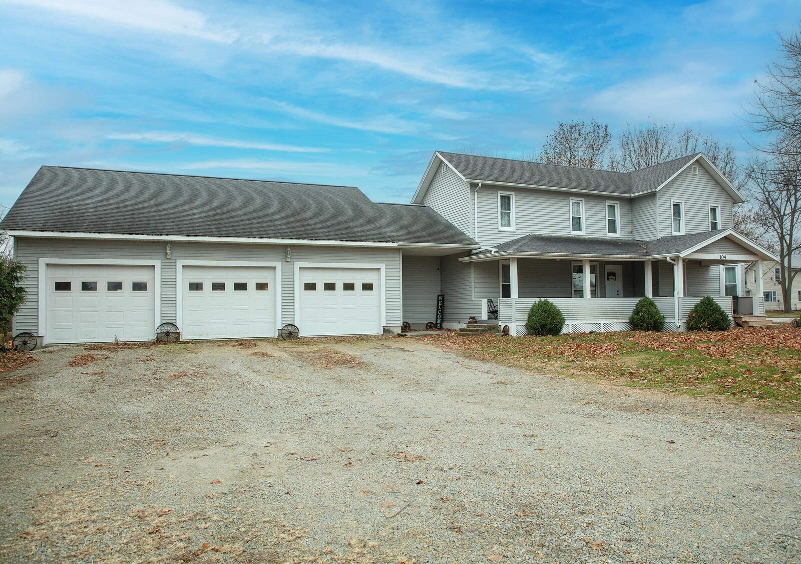 Property Photo: 104 E Weare Street IA 50619