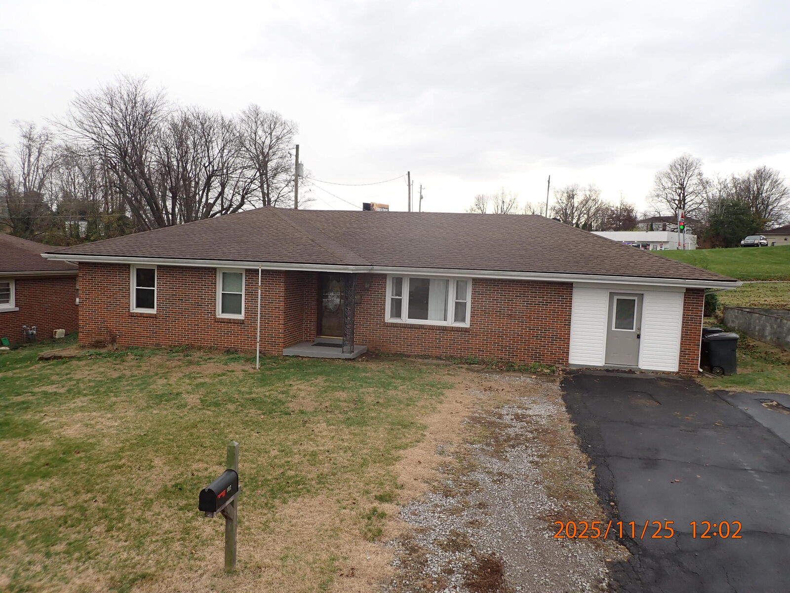 Property Photo:  102 Cave Springs Drive  KY 40444 