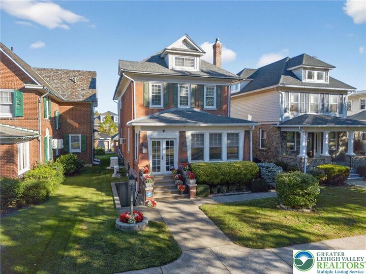 Property Photo:  1937 Washington Boulevard  PA 18042 