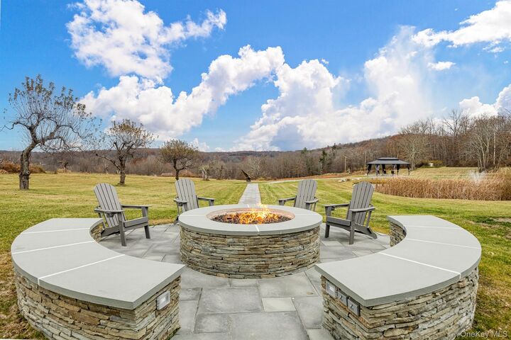 Property Photo:  97 Valley Farm Road  NY 12545 