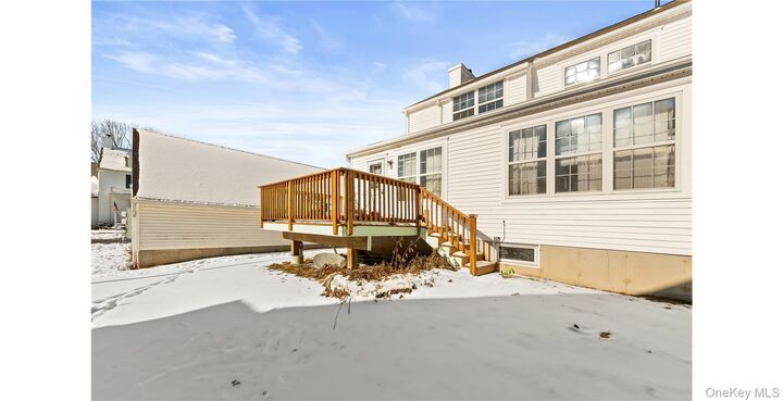 Property Photo:  21 Kings Way  NY 12564 