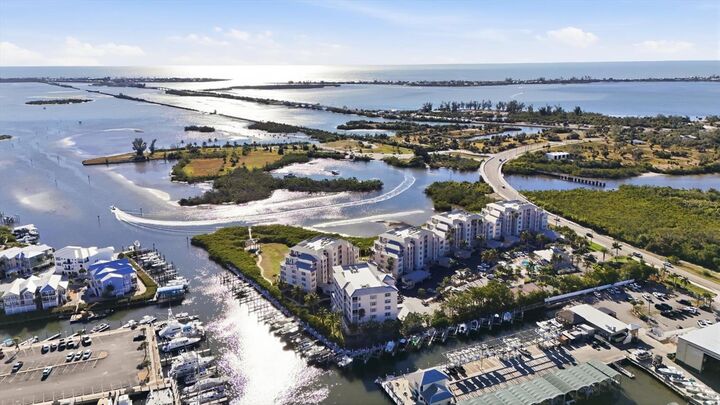 Property Photo:  13113 Gasparilla Road 403  FL 33946 