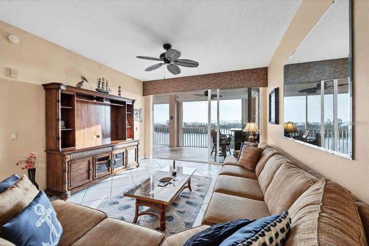 Property Photo: 13113 Gasparilla Road 403 FL 33946