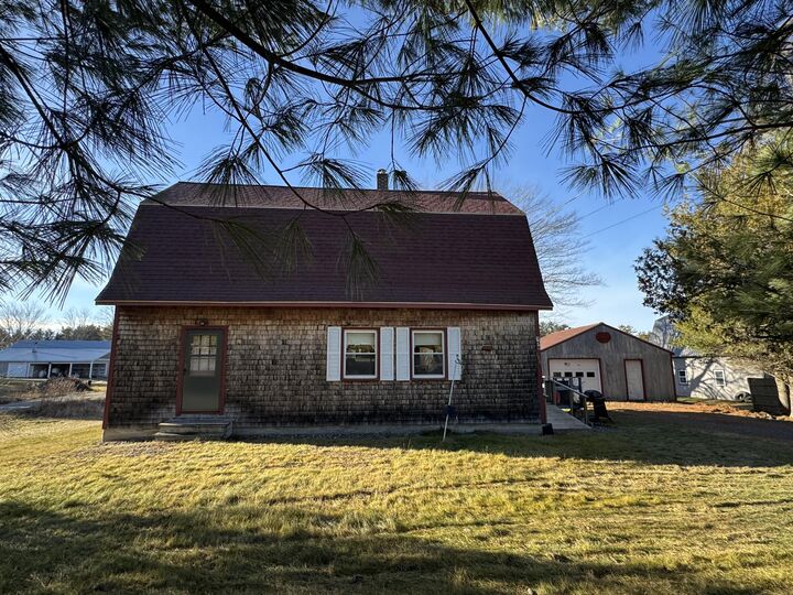 Property Photo:  138 Spring Road  ME 04330 