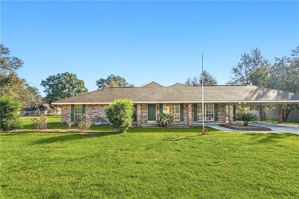 Property Photo:  49334 Stafford Road  LA 70466 