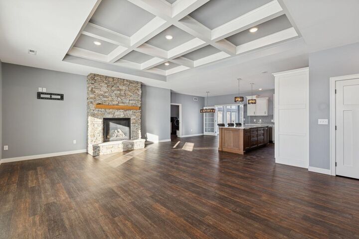 Property Photo: 951 Cedar Avenue E MN 55342