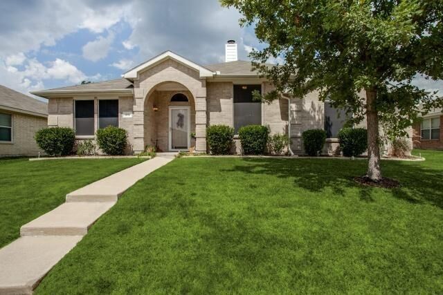 Property Photo:  313 Havenwood Lane  TX 75043 