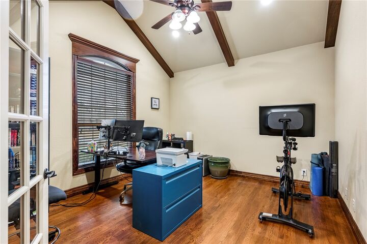 Property Photo: 1704 Gosford Avenue AR 72713