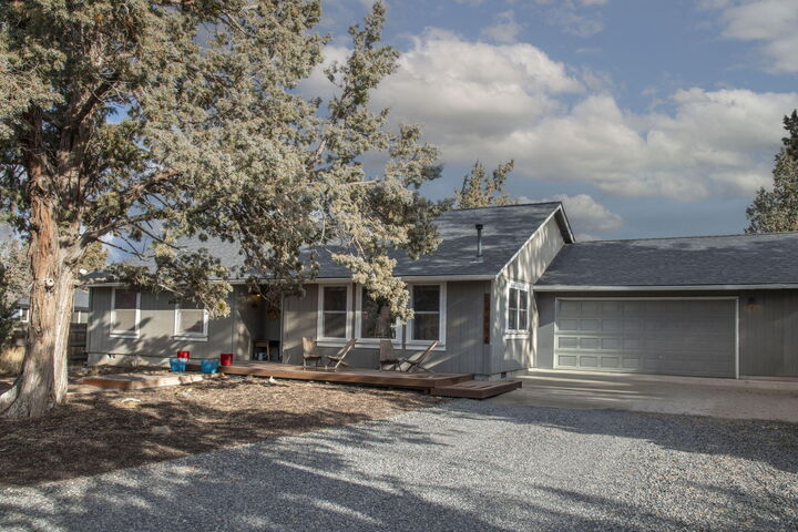 Property Photo:  64564 Riverview Avenue  OR 97703 