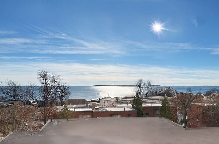 Property Photo:  95 Nahant St 33  MA 01902 