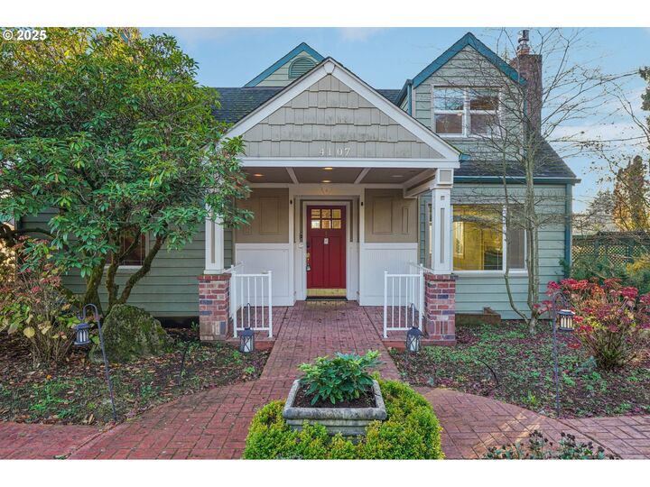 Property Photo:  4107 NE 60th St  WA 98661 