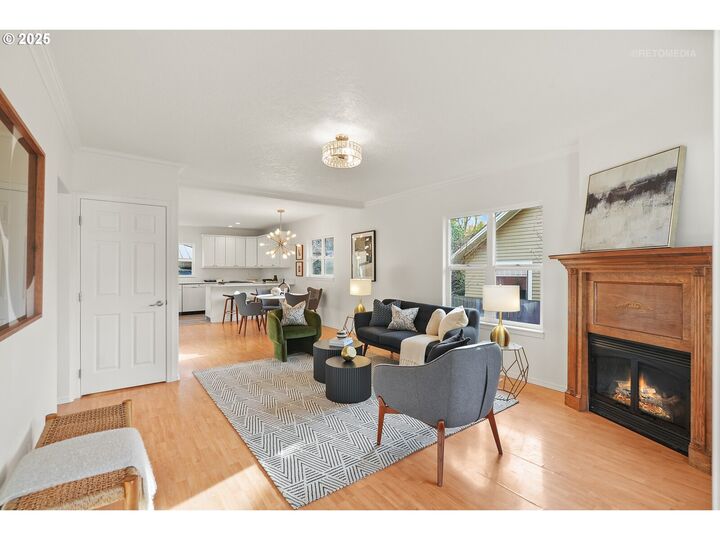 Property Photo:  4520 SE 36th Ave  OR 97202 