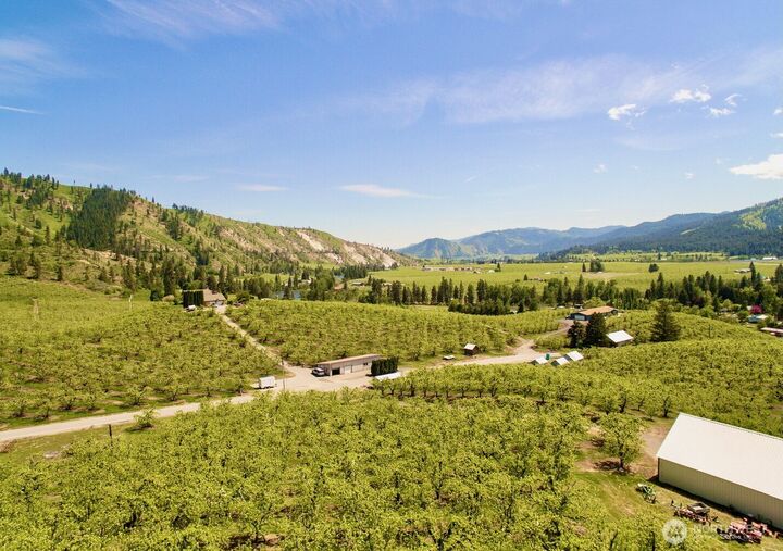 Property Photo: 8480 Larson Road WA 98847