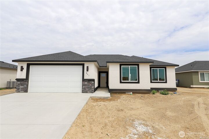 Property Photo:  707  N Street NE  WA 98848 