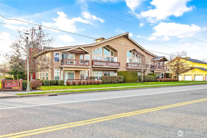 300  Homestead Boulevard S 104  Lynden WA 98264 photo