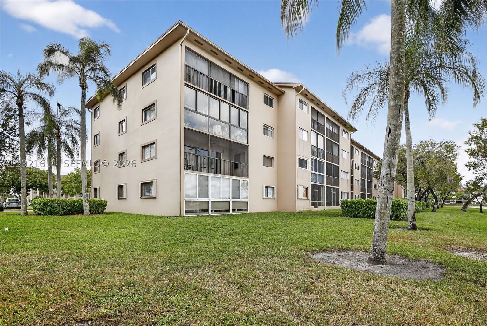 Property Photo: 13705 SW 12th St 103B FL 33027