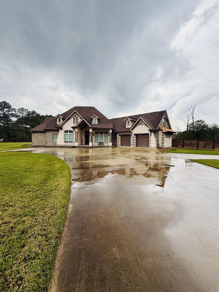 Property Photo:  2969 Fm 1136  TX 77632-7675 