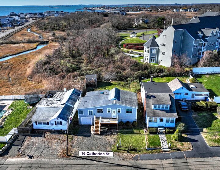 Property Photo:  16 Catherine Street  CT 06512 