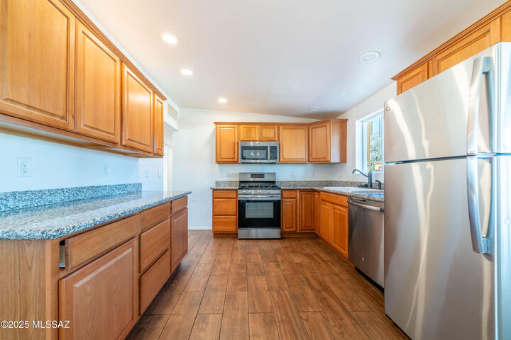 Property Photo:  133 E James Drive  AZ 85635 