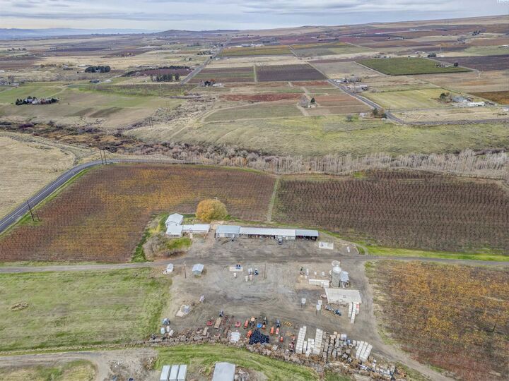 Property Photo:  14306 W Acord Road  WA 99320 
