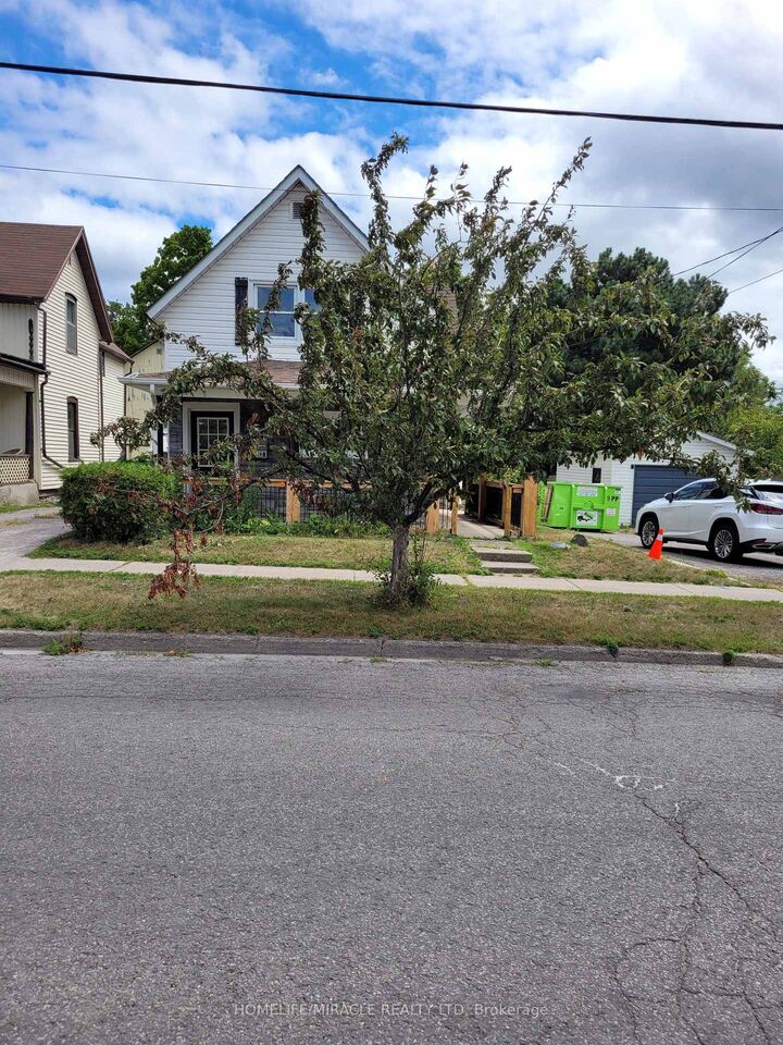 Property Photo: 15 Francis Street ON K8V 1S4