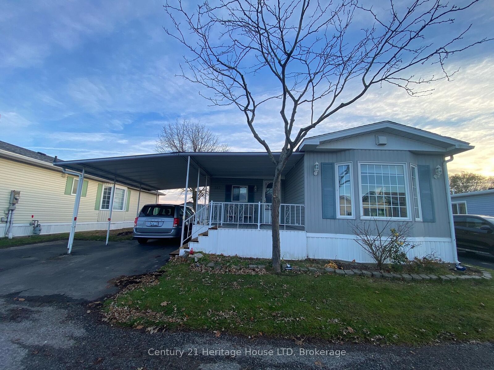 Property Photo: 3033 Townline Road 187 ON L0S 1S1