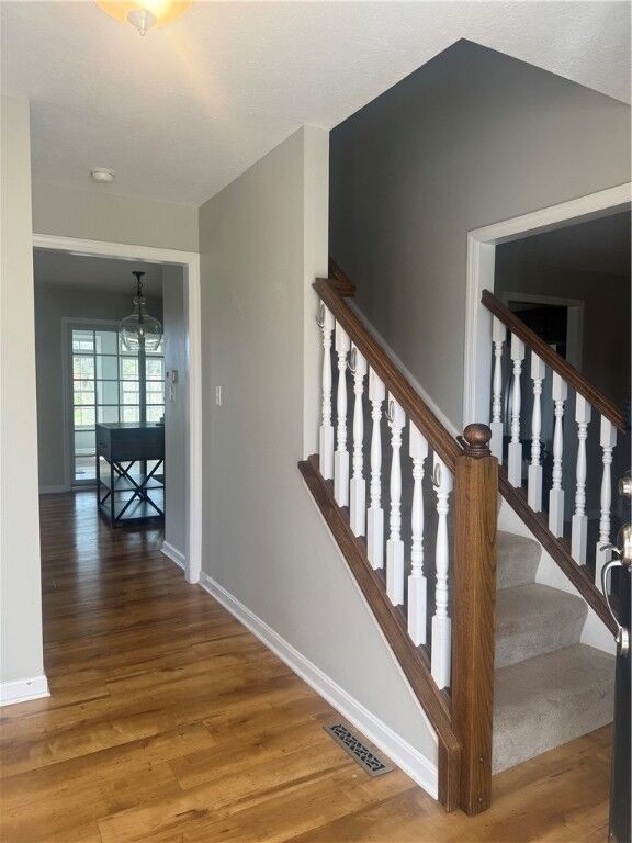 Property Photo: 305 Garden Ct PA 15044