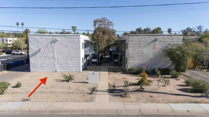 Property Photo:  1101 S Farmer Avenue  AZ 85281 